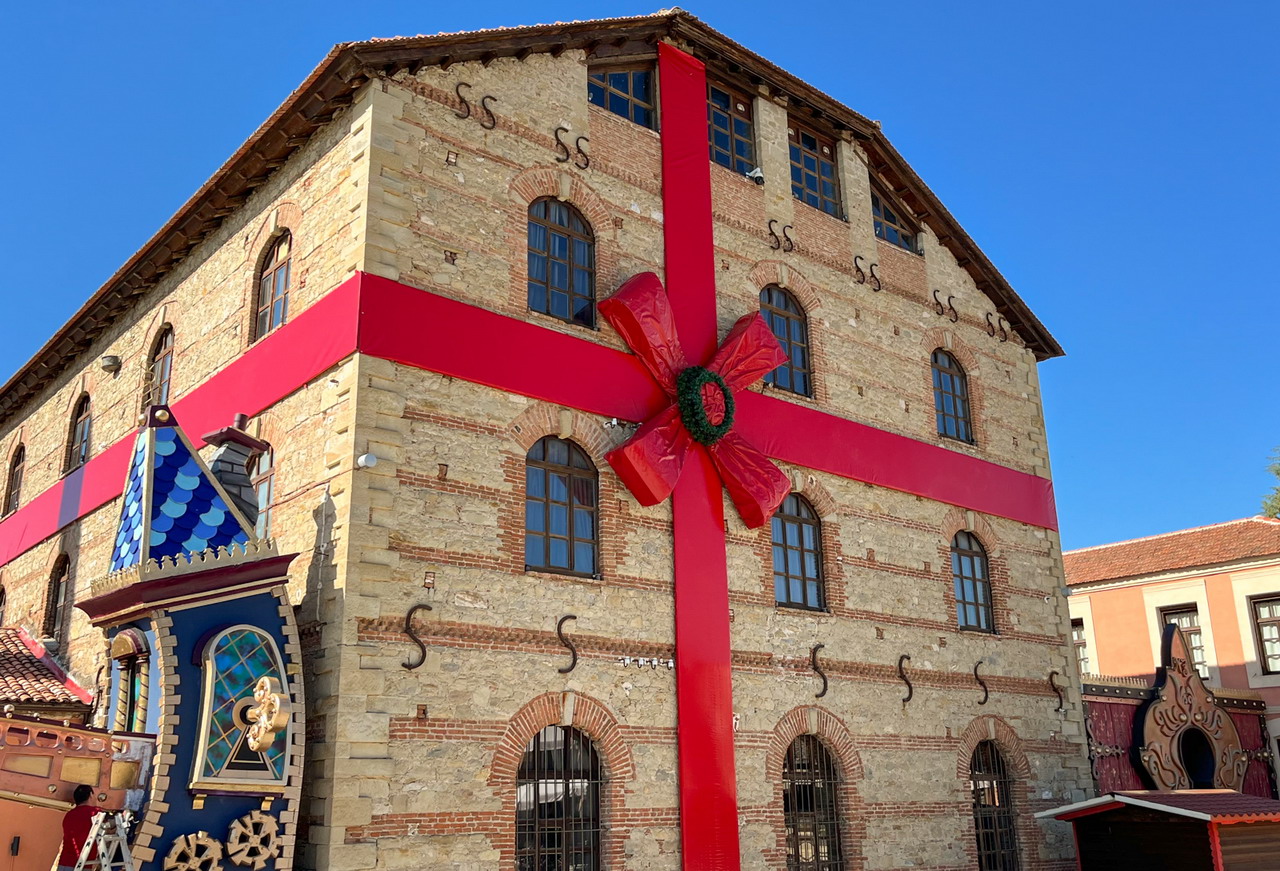  Mlin vilenjaka Trikala bozicni park 